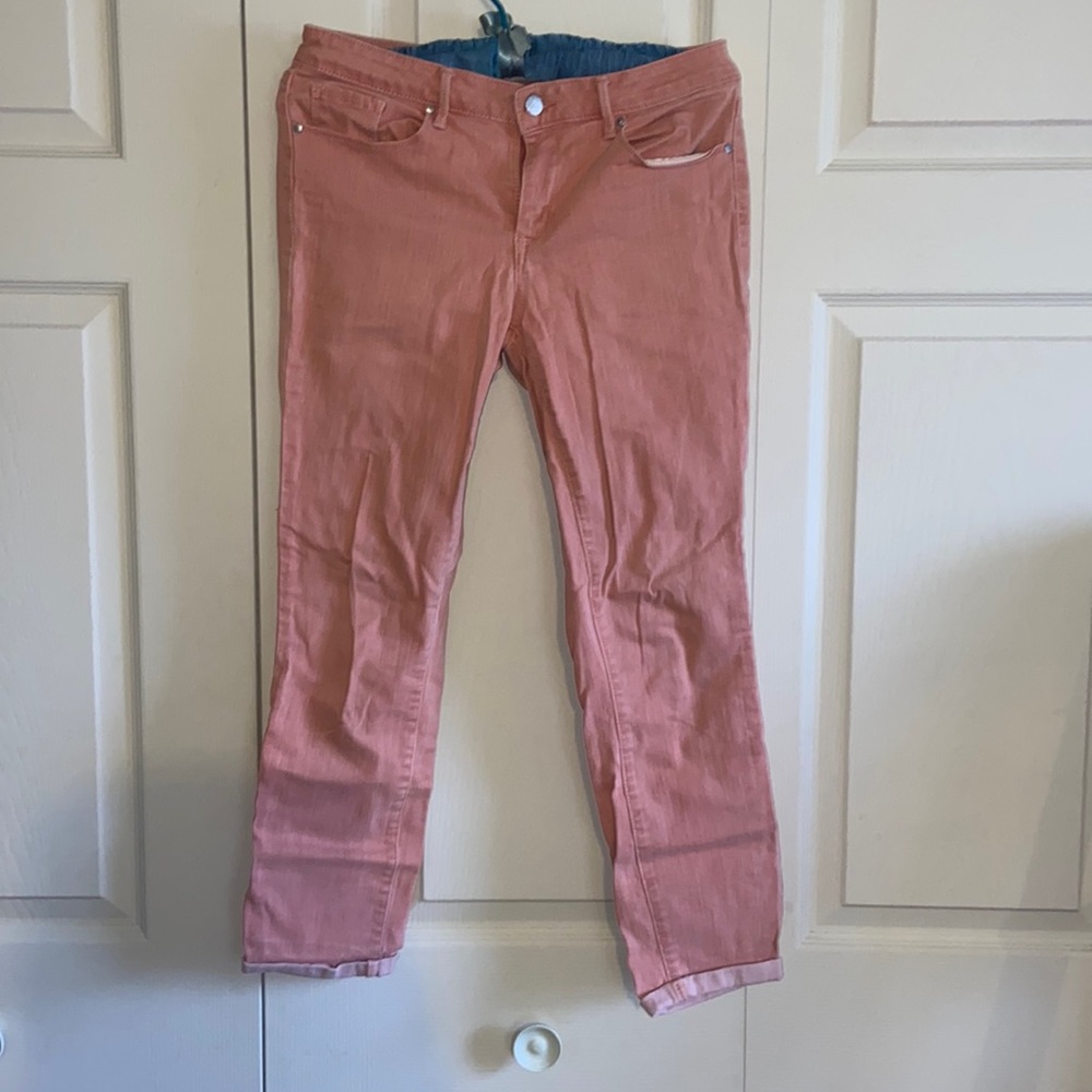 JS pink jean capris